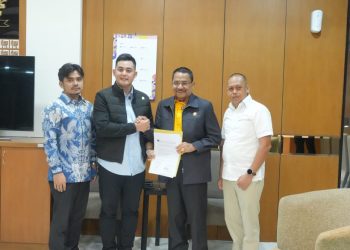 G:\2026\Januari\26 Januari 2026\2\2\Supian HK Sampaikan Tuntutan Mahasiswa ke Pusat.jpeg