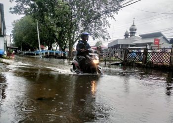 G:\2026\Januari\9 Januari 2026\5\Hal 5\Sungai Veteran menjadi salah satu sungai yang selalu banjir setiap akhir tahun.jpg