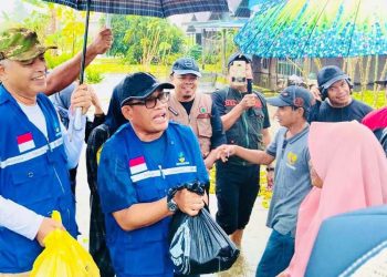 Bupati Salurkan Bantuan Sembako Warta Terdampak Banjir