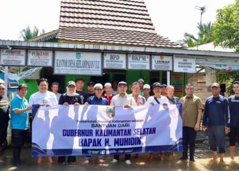 PUPR Kalsel Salurkan 368 Paket Sembako bagi Warga Banjir