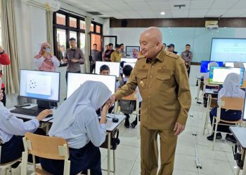 Gubernur Tinjau Sekolah Rakyat di Banjarbaru