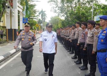 Bupati Sahrujani Hadiri Apel Pengamanan Haul Guru Danau