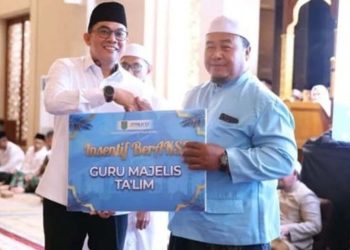 Bupati Tanah Bumbu Upayakan Kesejahteraan Guru Ngaji