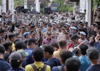 Dewan Menerima Aspirasi BEM se-Kalsel Terkait Pilkada