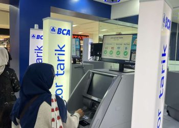 Transaksi ATM Terus Menyusut