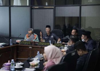 Komisi II Gelar RDP Bahas Pengelolaan Dana Daerah