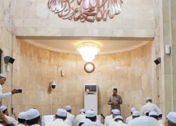 daprov Kalsel Ikuti Peribadatan Nisfu Sya’ban