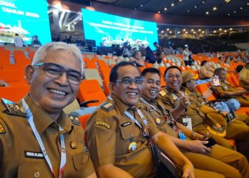 Bupati Ikuti Rakornas Bersama Presiden