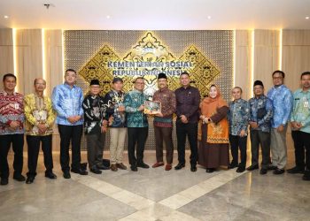 Pemkab dan DPRD Tabalong Audiensi dengan Mensos RI