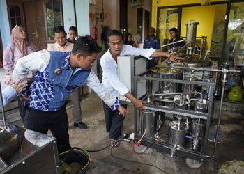 Pemko Lirik Teknologi Pirolisis Olah Sampah Plastik