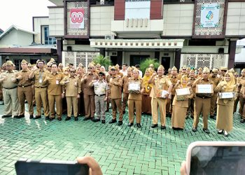 Walikota Serahkan 107 Ribu SPPT PBB-P2 Tahun 2026