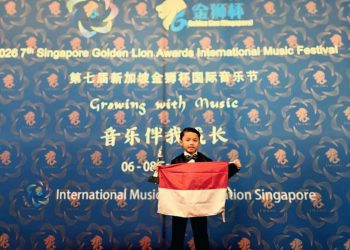 Parama Hansa, Bocah 7 Tahun dari Bojonegoro Raih Trofi di Kompetisi Piano Dunia