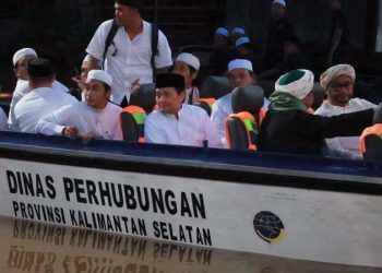 Wagub Bersama Habaib dan Ulama Hadiri Haul Abah Guru Zuhdi