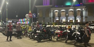 Polres Tabalong Jaga Keamanan Tarawih