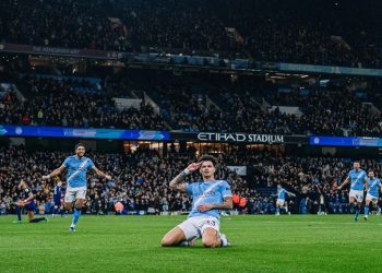 Arsenal Makin Dipepet Manchester City
