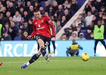 The Red Devils Ke Empat Besar