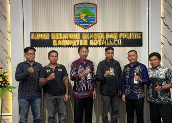 AMAN Kotabaru Silaturahmi dan Serahkan Surat ke Kesbangpol