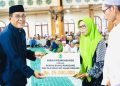 Bupati Jani Serahkan Bantuan Hibah Keagamaan di Danau Panggang