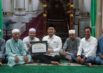Pemkot Banjarmasin dan Media Bantu Warga Kurang Mampu