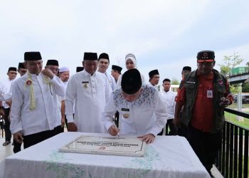 Gubernur Resmikan Kawasan Wisata Bawah Jembatan Barito