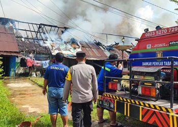 10 Rumah di Murung Pudak Dilalap Api