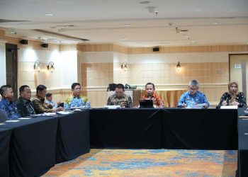 Bupati Tapin Hadiri RUPS PT.BPR Tapin Sejahtera