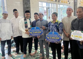 Wabup Kotabaru Serahkan Sejumlah Bantuan