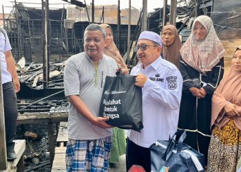 Pemkab Banjar Bantu Korban Kebakaran