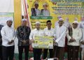 Bupati Serahkan Bantuan Hibah Untuk Masjid Rahmatullah