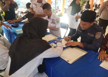 BNNK Tes Urine Sopir Mudik Gratis SMART