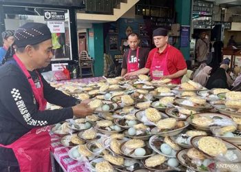 Di Jogokariyan, Ribuan Takjil dan Ruang Singgah bagi Pemudik Bertemu
