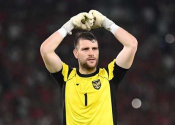 Maarten Paes Raih Gelar Kiper Terbaik di PSSI Awards