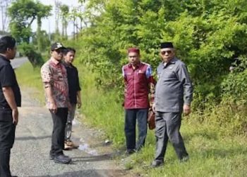 Bupati Cek Jalan Rusak