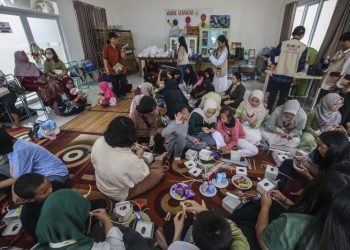 Kerajinan Tangan Anak Berkebutuhan Khusus