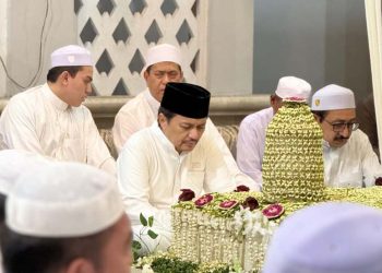 Wagub Disambut Antusias Jemaah Haul KH Syaifuddin Dzuhri