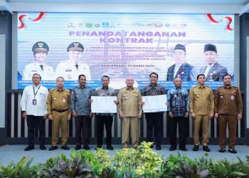 Gubernur Harapkan Jembatan Penghubung Segera Selesai