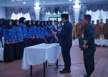 Bupati Harapkan PNS Baru jadi Energi Baru Pembangunan