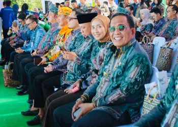 Bupati HSU-Ketua PKK Hadiri Peringatan Harjad Balangan