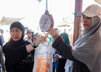 Pemko Gelar Kerja Bakti Bersihkan Sampah