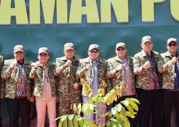 Gubernur Kalsel dan Kalteng Tanam Pohon Di Kodam XXII/TB