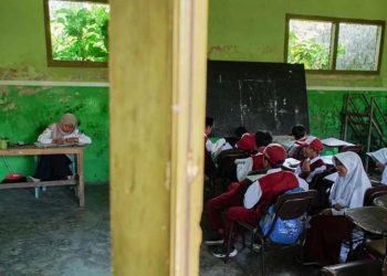 Relokasi Sekolah Yang Rusak Akibat Erupsi Gunung Semeru