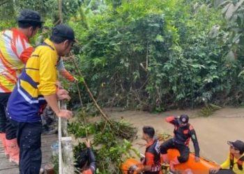 Pemkab Tapin percepat normalisasi sungai usai banjir lumpur