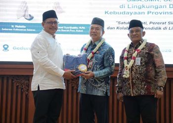 Gubernur Berhalalbihalal dengan Kepala SMA/SMK se- Kalsel