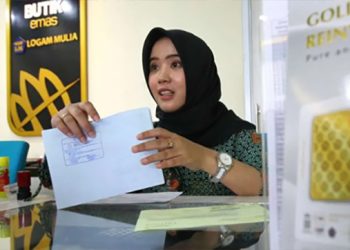 Harga Emas Antam Kembali Merosot