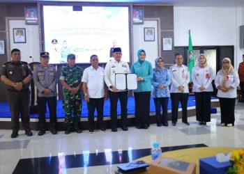 Bupati Tala dan Ketua TP PKK Jadi Uma Abah Maimpu