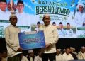 Bank Kalsel berikan sejumlah santunan saat kegiatan Balangan Bersholawat