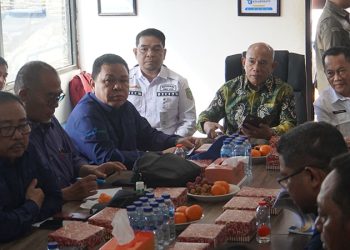 Bupati Kotabaru Hadiri FGD Perkembangan Pembangunan Jembatan Pulau Laut