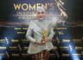 Ketua Dekranasda Tala Terima Penghargaan Woman’s Inspiration Awards