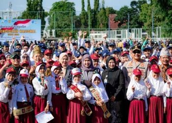 Walikota Lisa Pimpin Upacara Hardiknas