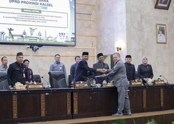 DPRD Sampaikan Rekomendasi Terhadap LKPj Gubernur